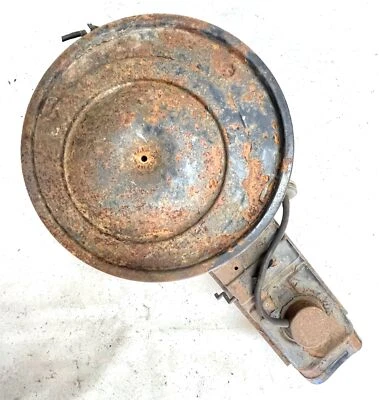 Jeep air cleaner filter box 6 cylinder 258 4.2 CJ5 CJ7 CJ8 2 barrel carb J10 - Image 1 of 4