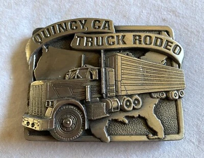 Fivela de cinto Siskiyou Buckle Co 1983 Truck Rodeo Quincy CA (fabricada nos EUA) USADA - Imagem 1 de 2