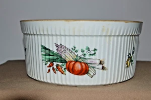 Apilco Frankreich Exklusive Chamart 8 1/2" Backform Gemüse mit Dekorationen - Bild 1 von 8