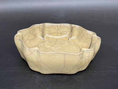 Antique Chinese Song Dynasty Guan Kiln Porcelain fluted-mouth brush washer - Image 1 of 4