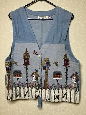 VTG 90s Orvis Tapestry Vest Cottagecore Birdhouses Birds Fence USA Chest 40” - Image 1 of 4