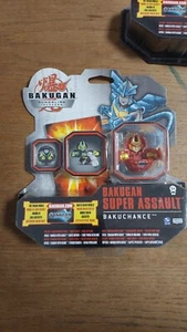 Bakugan Battle Brawlers Assault Pop-open Spin Toy quakix BAKUCHANCE Red H4 - Foto 1 di 1
