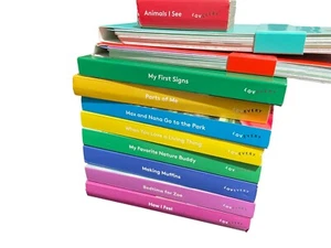 Lovevery Board Book You Choose Montessori Toddler Learning Parts of Me - Imagen 1 de 20