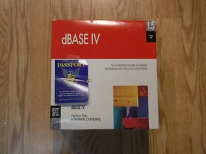Borland dBASE IV v1.5 for DOS 3.5 Media - Original Box - Picture 1 of 7