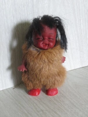 Muñeca de piel de conejo marrón sonriente riendo nativo americano Moody Cuties de colección 6" Foto 1 de 4