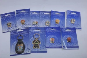 Assorted Blackburn Rovers - BRFC - Pin Badges & Keyrings (Vintage) - Picture 1 of 9