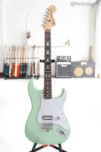 2020 Fender Tom DeLonge Partcaster Stratocaster in Surf Green - Picture 1 of 8