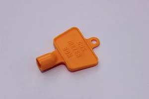 Overbox Key / Meter box Key -Fits Gas / Electricity Meter Overboxes - Picture 1 of 4