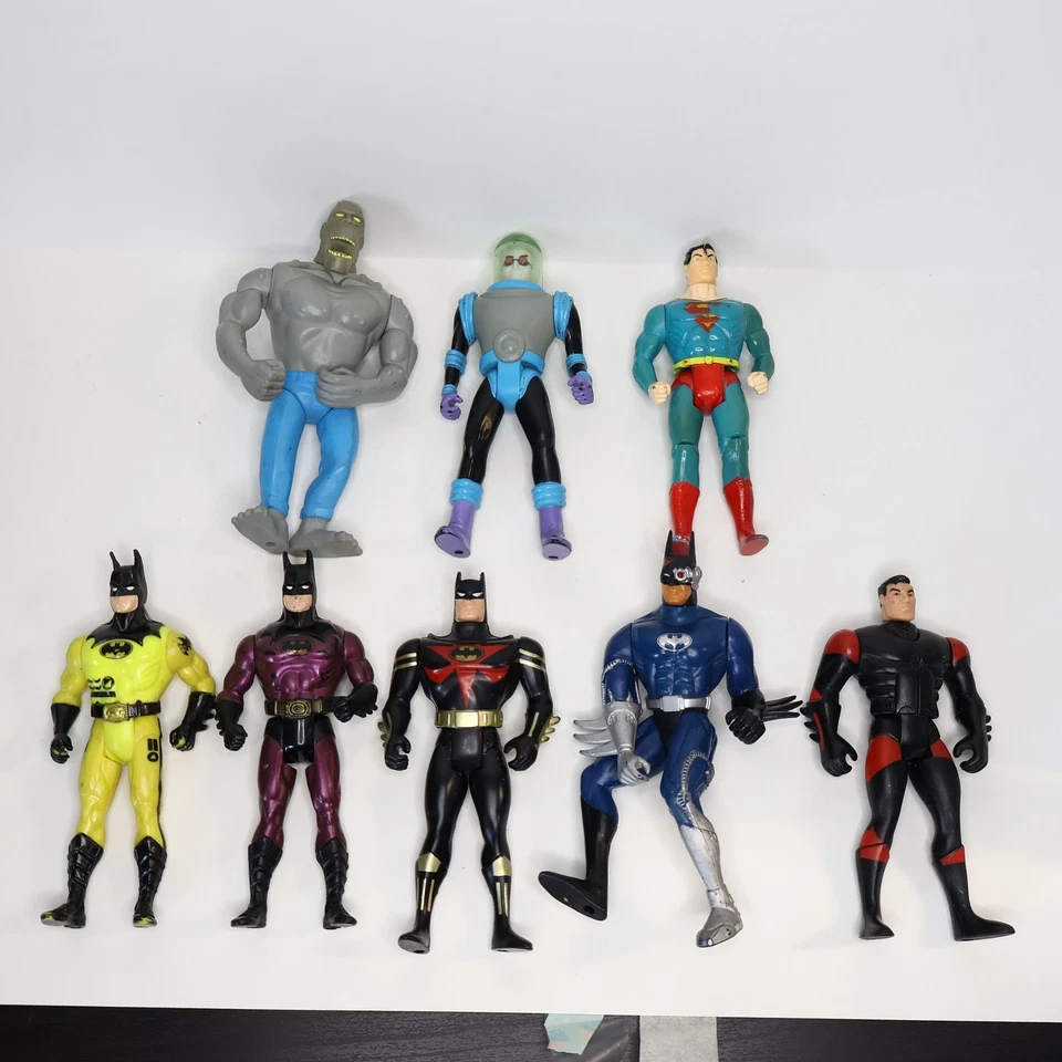 Lot Of 8 Vintage 90s And Up Action Figures Batman Freeze Killer Croc Superman - Image 1 of 4