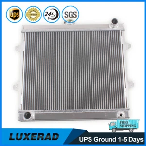 Radiador de 3 filas pulido de refrigeración de aluminio 2,4 L L4 para camioneta Toyota 84-1995 4 corredores - Imagen 1 de 12