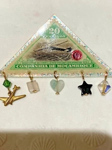 Portugal Kolonien Briefmarke Companhia de Mosambique Deko Pin - Bild 1 von 4