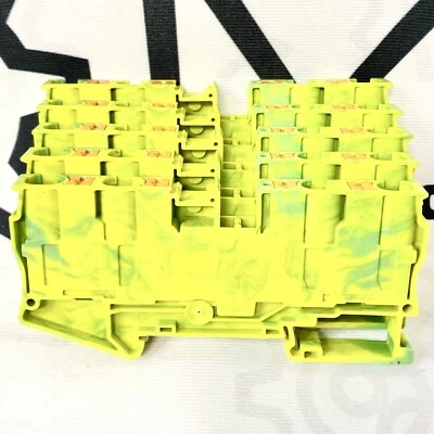 Phoenix Contact PT 6-QUATTRO-PE Ground Modular Terminal Block Lot Of 5 - Image 1 of 4