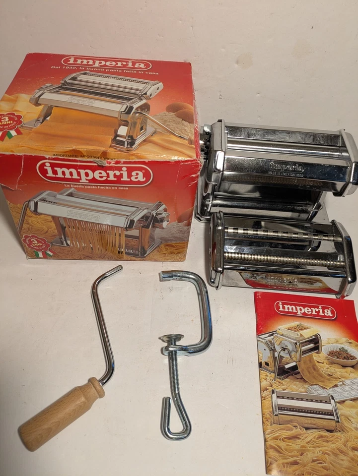 Imperia Pasta Maker Machine Model SP-150 Made in Italy Heavy Duty Steel - Image 1 of 1