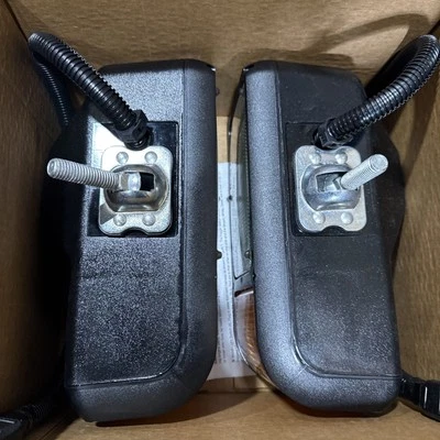 Truck-Lite 80888 经济型雪犁/ATL 灯套件,仅限硬件(无线束) — 第 1/4 张图片