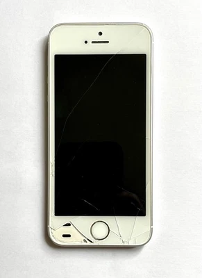 iphone se 2016 . Pour pièces * . Ne s’allume pas . - Photo 1/4