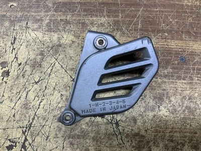 2004 yamaha ttr125 sprocket cover ttr 125 l  ttr125 left side - Image 1 of 2