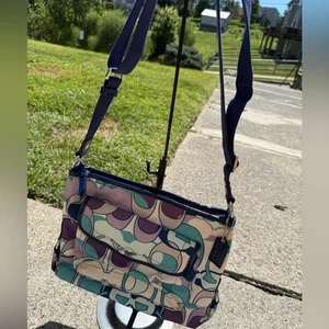 COACH Kyra Margarita Bufanda Nylon Firma Bandolera Bolso de Mano Cartera de Hombro - Imagen 1 de 7