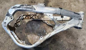2011 HONDA CRF450R FRAME CHASSIS 50100-MEN-A50 - Picture 1 of 7