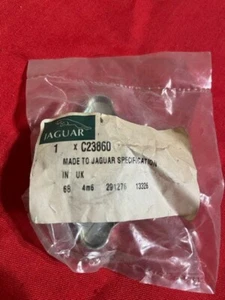 JAGUAR CAP-RESERVOIR C23860 Genuine Jaguar NOS Part - Picture 1 of 2