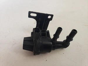 2009 Ford Fusion vapor canister purge valve oem - Picture 1 of 4