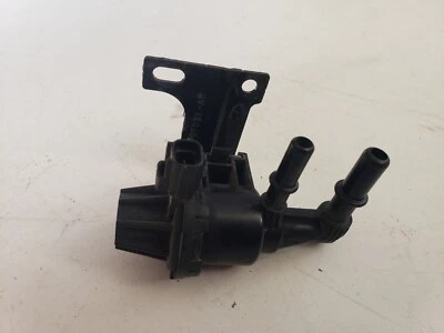 Ford Fusion 2009 bote de vapor válvula de purga fabricante de equipos originales Foto 1 de 4