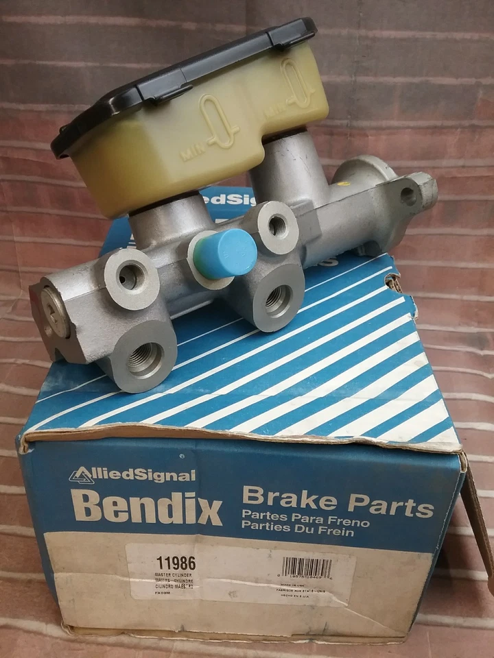 Cilindro Maestro Bendix Parte No. 11986 Foto 1 de 2