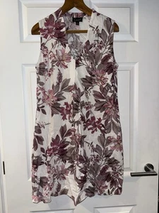 Ladies Size 8 Connected Apparel Floral Dress In A Great Condition - Picture 1 of 6