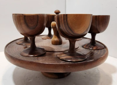 Винтажные современные деревянные винные бокалы середины века с 6 кубками и подносом - Изображение 1 из 4