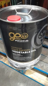 Good Earth Cold Press Vegetable Oil 20L (slightly dented, no leaks) - Picture 1 of 1