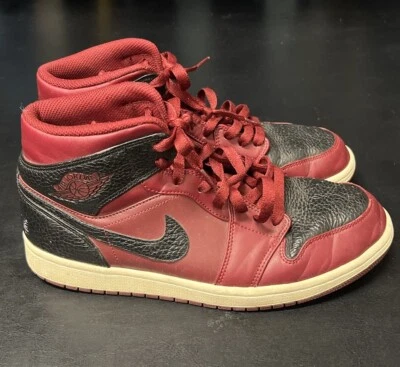 Nike Air Jordan 1 Retro Mid 554724-601 Hombres 9.5 Zapatos de Baloncesto Prohibidos Inversamente Foto 1 de 4