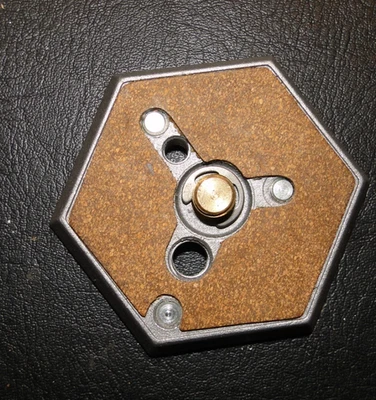 Manfrotto Bogen 30473063 3039 3055 3055S Deluxe Removable Plate w Cork Base - Image 1 of 2