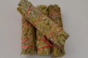 4 Pcs Blue Sage Bundles Incense Smudging Spirituality Cleansing 4" - Picture 1 of 1
