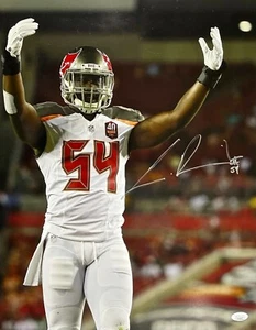 LAVONTE DAVID Autographed SIGNED 16X20 PHOTO TAMPA BAY BUCS BUCCANEERS JSA CERT - Picture 1 of 9