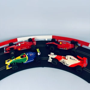 SCALEXTRIC F1 X4 PETROBAS C2460 MCLAREN C585 FERRARI C410 ASPREY C2011 HORNBY - Picture 1 of 18