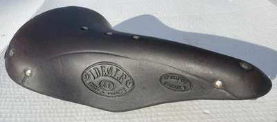 Assento selim de bicicleta vintage Ideal TD 41 couro marrom Schwinn Peugeot Motobecane - Imagem 1 de 4