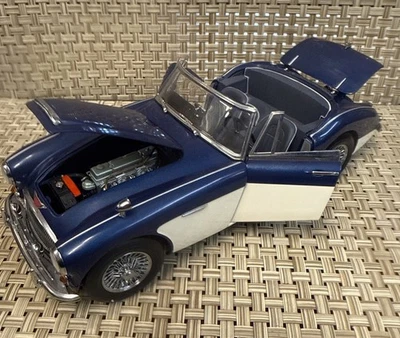 Kyosho Austin Healey 100/6  Blue White 1/18 Die-Cast Model Car Gorgeous 08144BW - Image 1 of 4