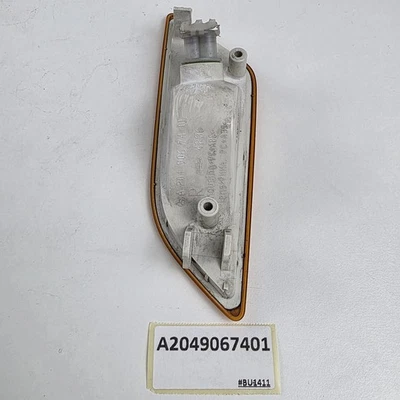 Faro intermitente delantero mercedes-benz c180 2012-2015 a2049067401 Foto 1 de 4