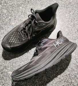 Scarpe da corsa Hoka One One Clifton 9 Trip nere da uomo taglia 14 larghe 2E 1132210BBLC - Foto 1 di 8