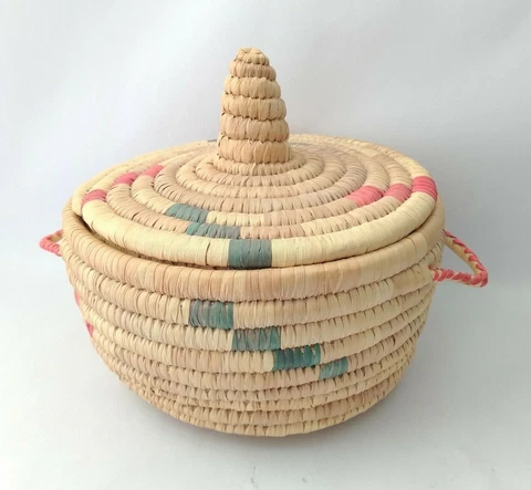 Large Hand Woven Coiled Seagrass Basket with Lid Storage Basket Cover