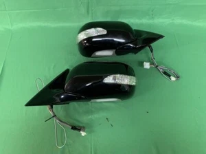 TOYOTA Crown Majesta Early model UZS186 side mirror View Wing - Picture 1 of 5