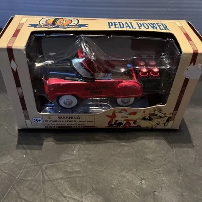 Golden Wheel Die Cast 1:10 Scale Red Golden Gas Pedal Car New In Box - Image 1 of 4