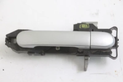 Door handle outside rear right Nissan NOTE E11 77112 LHD Foto 1 de 3