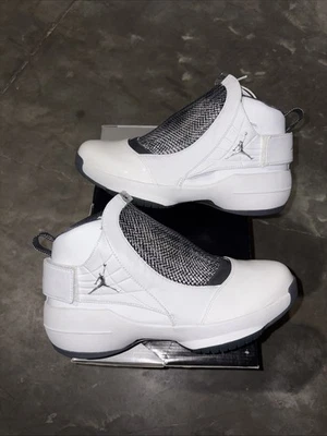 Talla 11 - Air Jordan XIX 19 OG Cromo 2004 Nunca Usado Foto 1 de 4