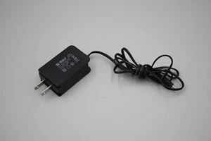 Adaptador de CA para fuente de alimentación de tableta iRulu JHD-AP010U-050180BA JHD-APO1OU-O5O180BA - Imagen 1 de 5