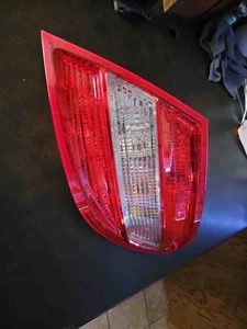 08 09 10 11 MERCEDES C-CLASS Tail Light Assembly Right - Picture 1 of 7