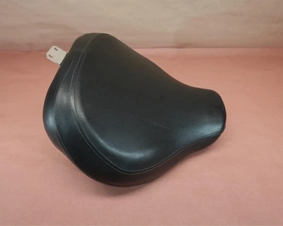 Asiento delantero del conductor Suzuki Boulevard C50 VL800 2005-2009 Foto 1 de 4