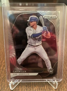 2020 Panini Prizm - Tier II #198 Gavin Lux (RC) - Picture 1 of 2