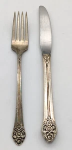 Tenedor y cuchillo para ensaladas y cuchillo de colección Oneida 1881 Rogers PLANTATION 1948 placa plateada de 6 1/2 - Imagen 1 de 5