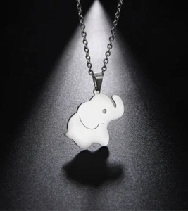 Halskette Edelstahl Silber Glänzend Tier Baby Elefant Damen Mädchen Modeschmuck - Bild 1 von 8