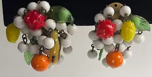 Carmen Miranda Frucht & Milch Glas Cha-Cha Clip-On Ohrringe MISSING BANANA J3-033 - Bild 1 von 3